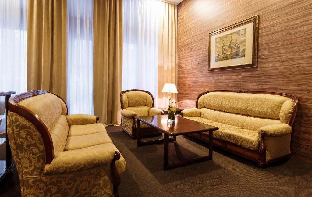 Codru Hotel Kişinev Dış mekan fotoğraf